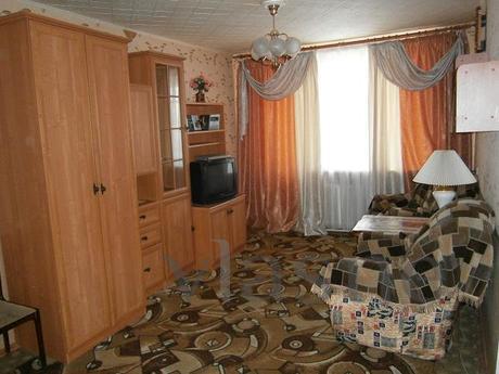 The apartment is renovated, isolated komnaty.Dizaynersky app