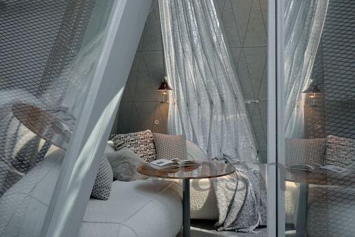 Budynok in the forest on VDNG, Kyiv - apartment by the day