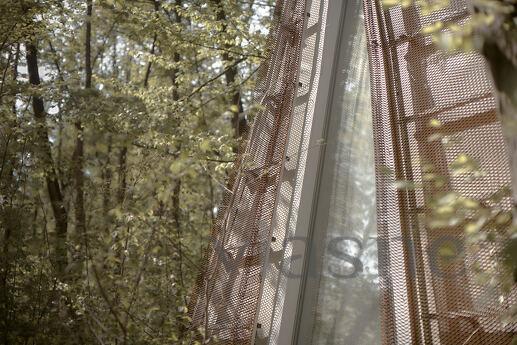Budynok in the forest on VDNG, Kyiv - apartment by the day