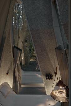 Budynok in the forest on VDNG, Kyiv - apartment by the day
