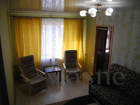 Rent 2 rooms from the Railway Station!, Omsk - apartment by the day