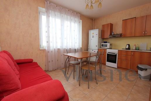 2 BR apartment in the center, Perm - apartment by the day