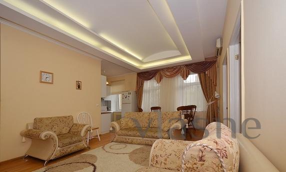 3 BR. apartments in the center of Moscow, Moscow - apartment by the day