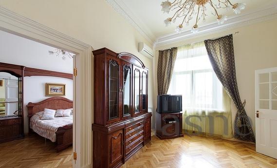Двухкомнатная квартира класса люкс, Москва - квартира посуточно