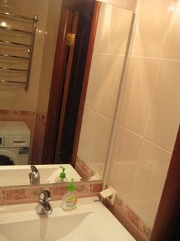 2 bedroom apartment near the metro, Saint Petersburg - apartment by the day
