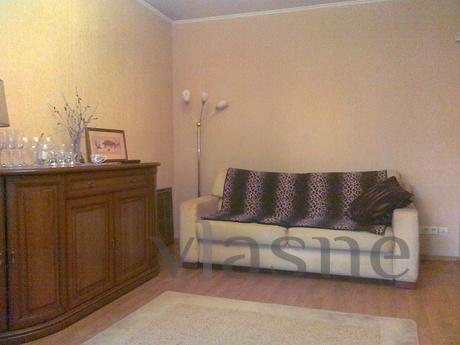 Rent 2-bedroom apartment, in the center, rooms are separate,