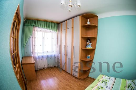 Cozy close to the metro. Free Wi-Fi, Novosibirsk - apartment by the day