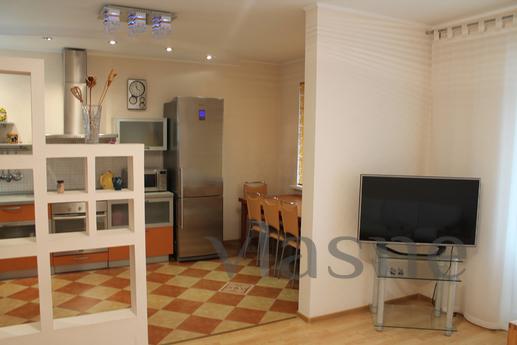 Business Class in the center, Tyumen - apartment by the day