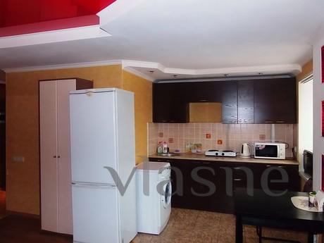 Beautiful apartment hours, days, weeks!, Barnaul - apartment by the day