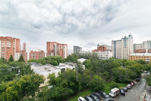 Однокомнатная квартира КОМФОРТ, Екатеринбург - квартира посуточно