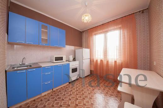 Уютная двухкомнатная квартира, Красноярск - квартира посуточно