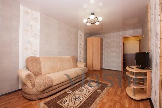 Homely apartment, Krasnoyarsk - apartment by the day