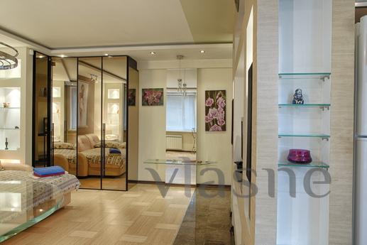 one-bedroom apartment luxury class, Moscow - apartment by the day