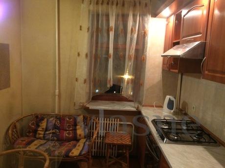 Rent 2 bedroom apartment, Kharkiv - apartment by the day