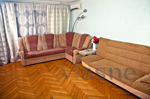 The apartment is in the center, Rostov-on-Don - apartment by the day