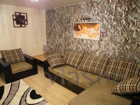 apartment is in the center of the city, Krasnodar - apartment by the day