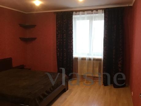 Daily st. Victory Boulevard, 1, Voronezh - apartment by the day