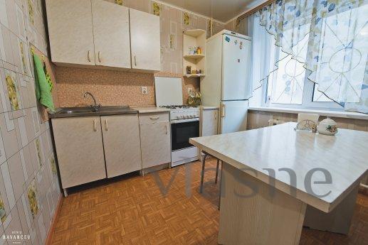 economical option in the center, Saratov - apartment by the day