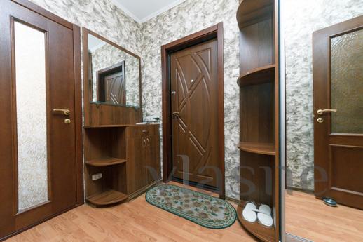 apartment in poznyaky. 16, Grigorenka Av, Kyiv - apartment by the day