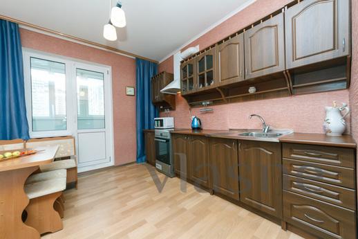 apartment in poznyaky. 16, Grigorenka Av, Kyiv - apartment by the day