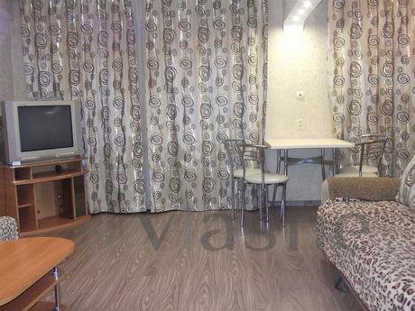 one-bedroom apartment at a reduced price, Krasnoyarsk - apartment by the day