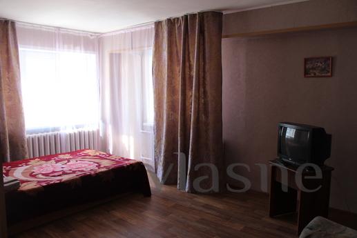 Cozy one-bedroom apartment, Novosibirsk - apartment by the day