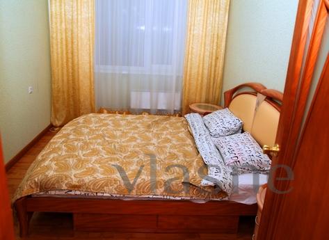 2 room apartment in the center city, Nizhnevartovsk - apartment by the day