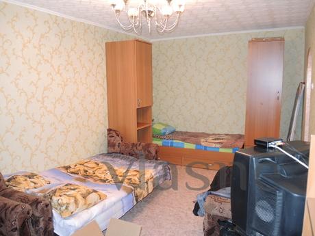 Cozy apartment, Bratsk - apartment by the day