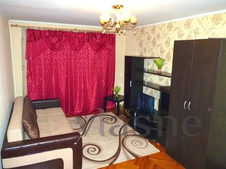 Clean and comfortable apartment in a walking distance of thr