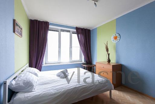 Comfortable 3-bedroom apartment, Novosibirsk - apartment by the day
