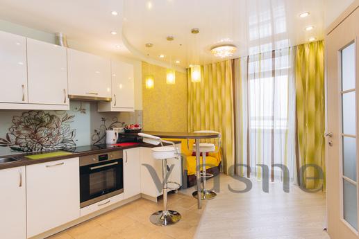 Beautiful apartment for romantic, Yekaterinburg - apartment by the day