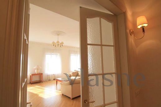 Exclusive species apartment, Saint Petersburg - apartment by the day