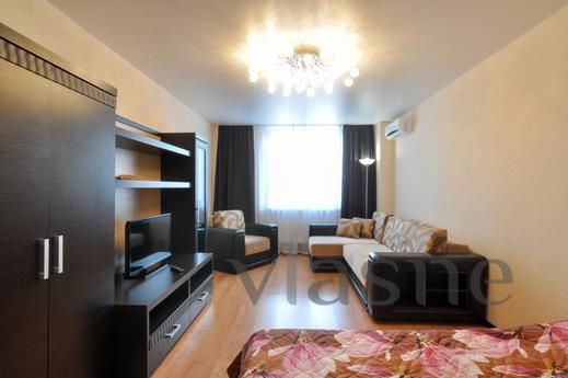 Marin Dom na Schorsa 103, Yekaterinburg - apartment by the day