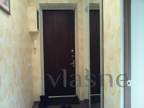 2 bedroom apartment in the center, Krasnodar - apartment by the day