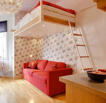 For rent a studio for 1-4 persons in a mini hotel in the cen