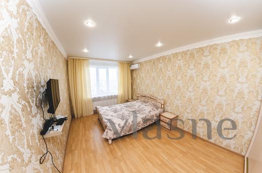 LOCATION: The apartment is located at: Leninsky Prospekt 124