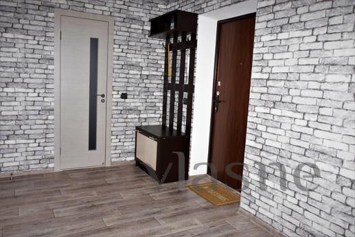 Cozy apartment. Near VATU !!!, Voronezh - apartment by the day