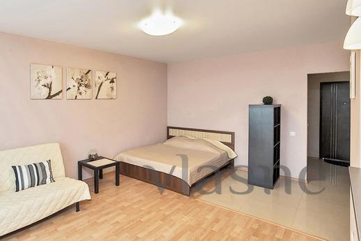Apartment business class, Yekaterinburg - apartment by the day