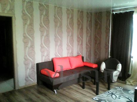 Apartment for 8 people with repair, Yekaterinburg - apartment by the day