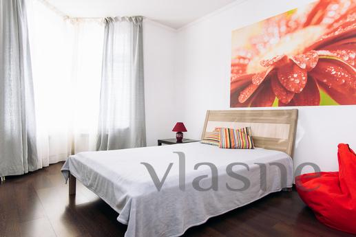 Luxury studio, Center, Yekaterinburg - apartment by the day