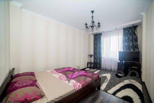 The apartment is located in the heart of the Left Bank, the 