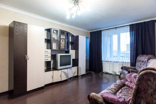 Просторная, уютная 2 ккв, комфорт-класса, Санкт-Петербург - квартира посуточно