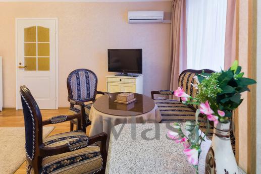 2-room apartment on Yakimanka, Moscow - apartment by the day