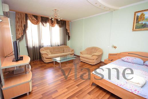 The apartment is near the EXPO Hall, Kyiv - apartment by the day