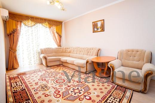2-bedroom apartment next to the shopping, Kurgan - apartment by the day