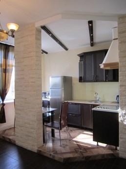 Luxurious apartment in the center of Oms, Omsk - apartment by the day