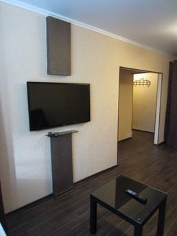 Современная квартира с 3D-телевизором, Омск - квартира посуточно