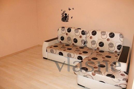 Luxury 4-room apartment in the center, Volgograd - apartment by the day