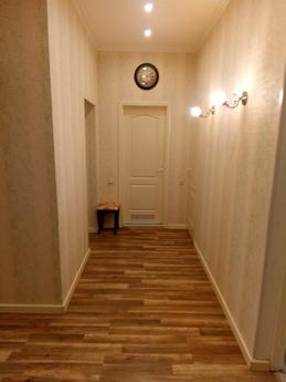 Excellent 4-room apartment on the waterf, Volgograd - apartment by the day