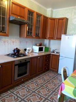 1 bedroom apartment in new building, Kazan - apartment by the day